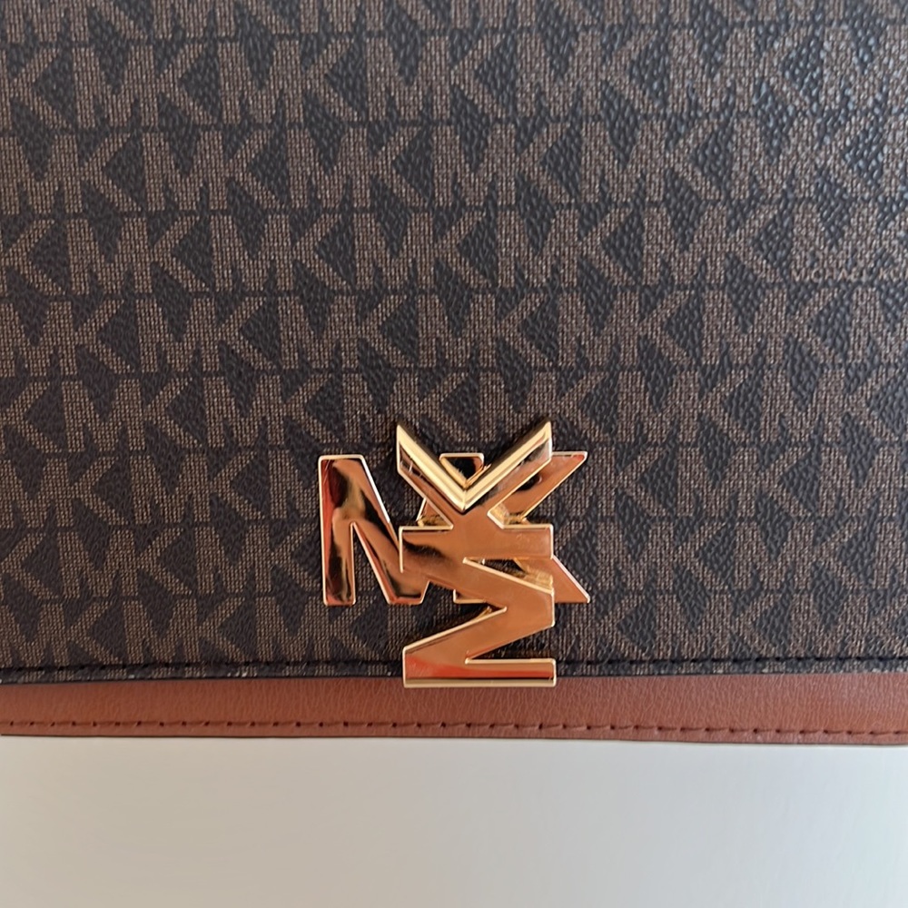 Micheal kors bag